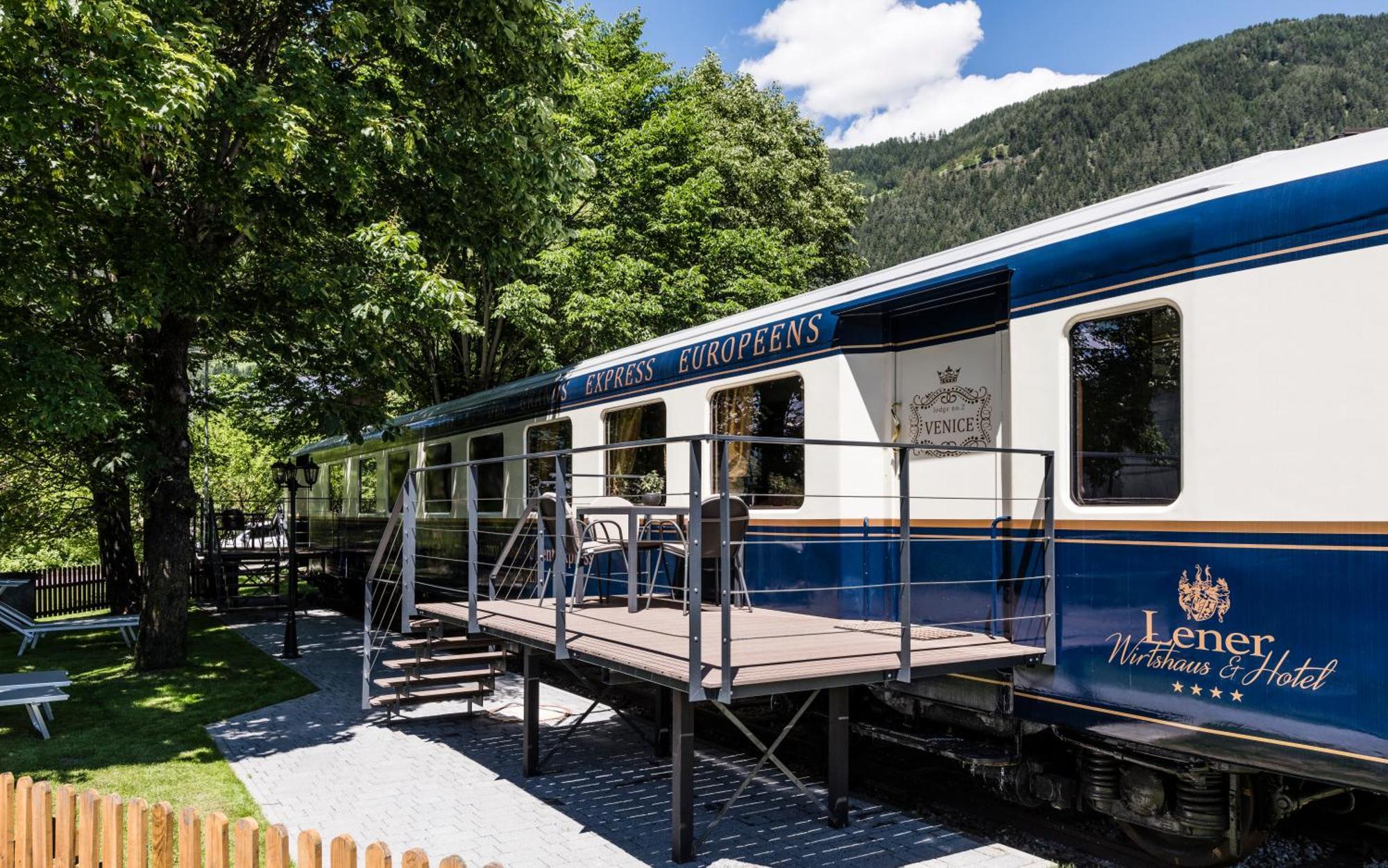 Luxury Lodge - Lener Express 프라인펠트 외부 사진